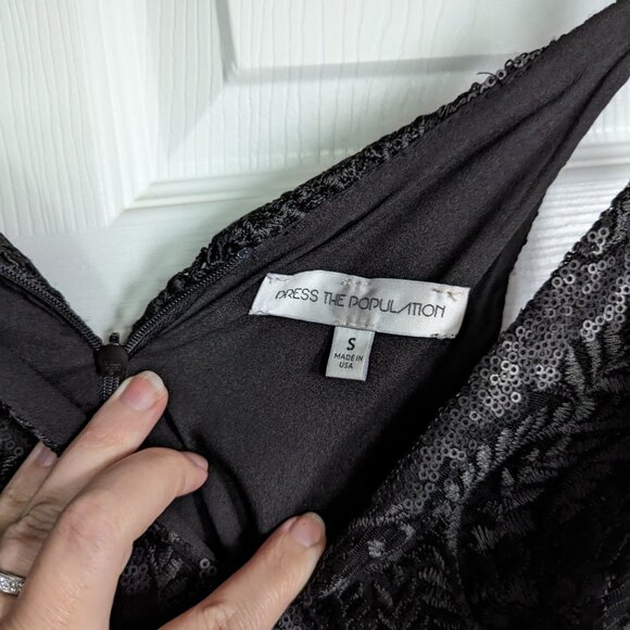 Dress the Population, black sequin midi dress,.size Small - Picture 3 of 4